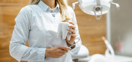 Jaki dentysta na NFZ w Krakowie będzie najlepszym wyborem?