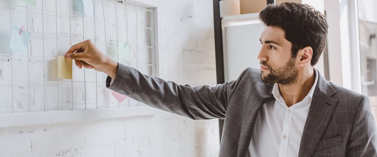 Delegowanie zadań i wydawanie poleceń - czy to to samo?