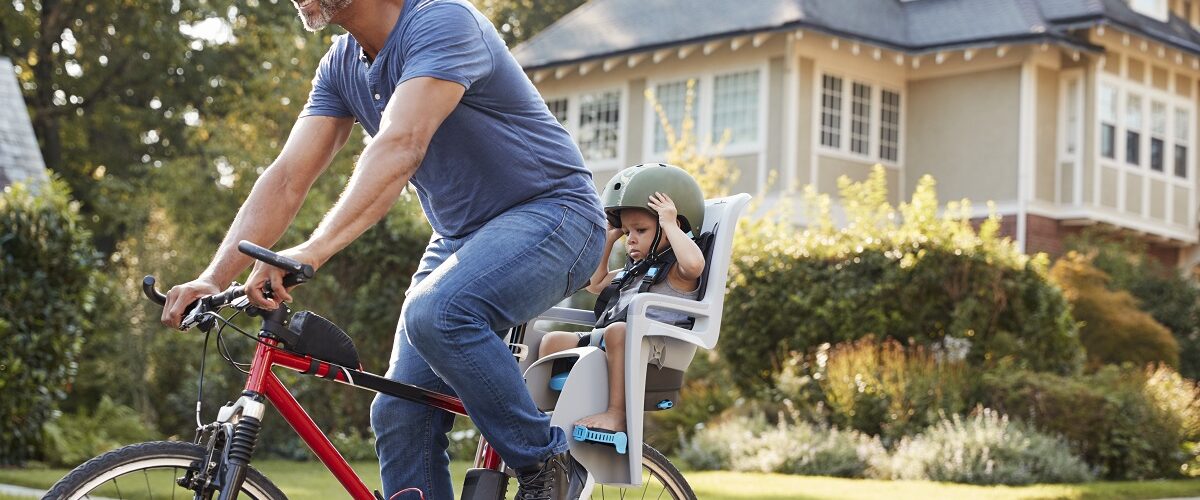 Rodzaje fotelików do przewożenia dziecka na rowerze